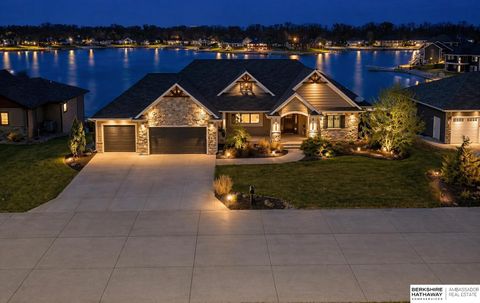 Photo of 2740 Whitetail Drive, Columbus, NE 68601 (MLS # 22613151)