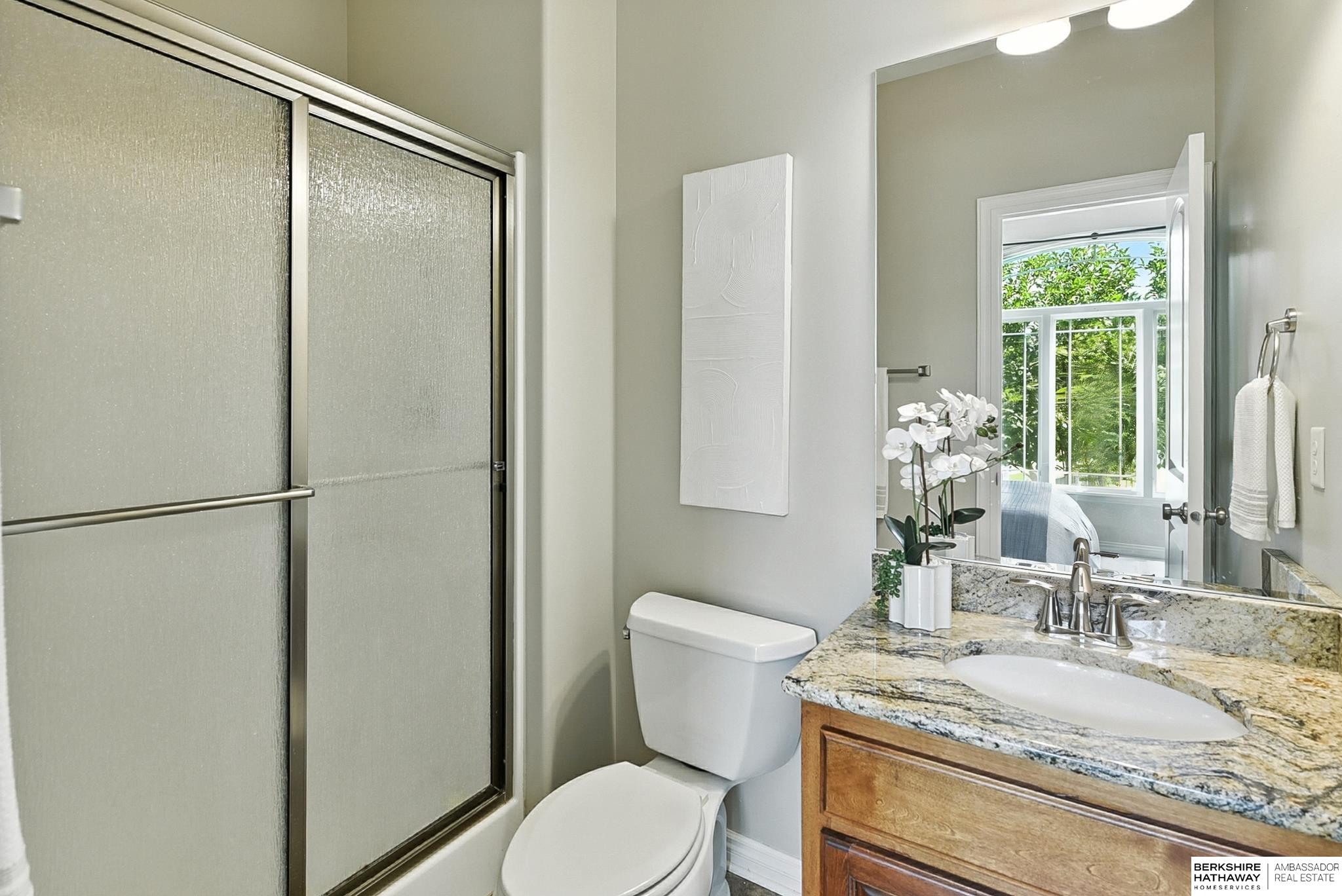 Gretna, Nebraska 68028, United States, 4 Bedrooms Bedrooms, ,4 BathroomsBathrooms,Residential,Pending,205445