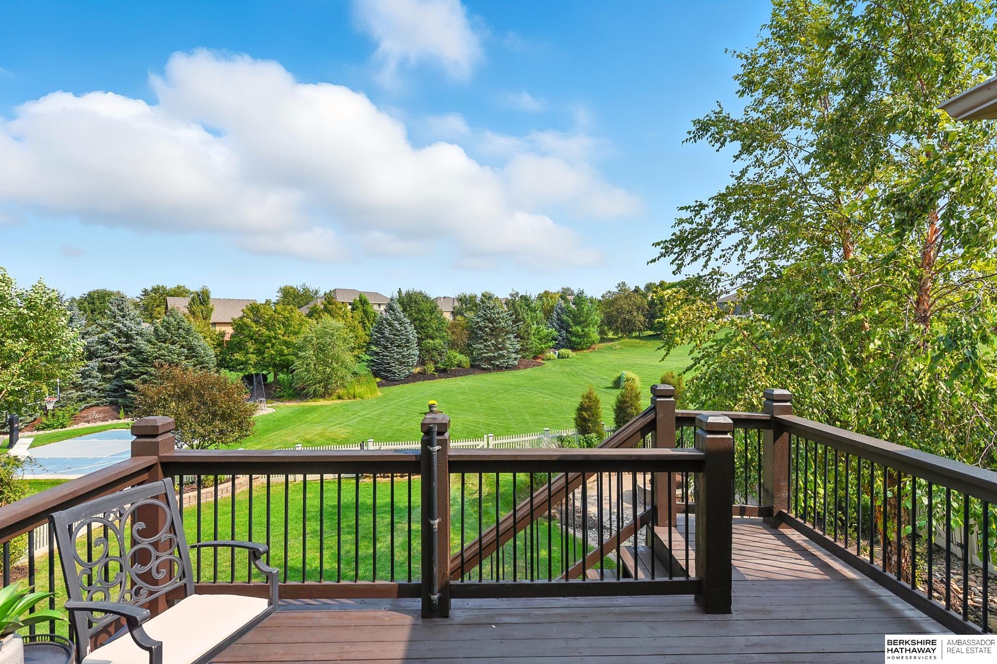 Gretna, Nebraska 68028, United States, 4 Bedrooms Bedrooms, ,4 BathroomsBathrooms,Residential,Pending,205445