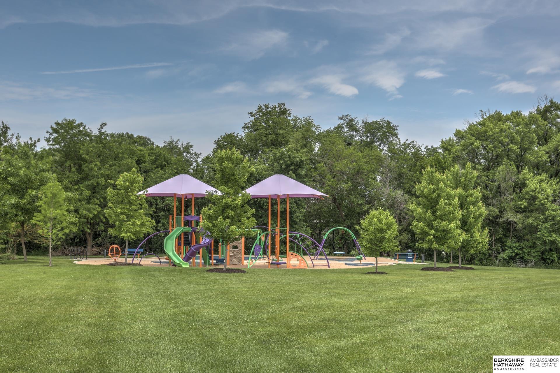 Gretna, Nebraska 68028, United States, 4 Bedrooms Bedrooms, ,4 BathroomsBathrooms,Residential,Active,145894