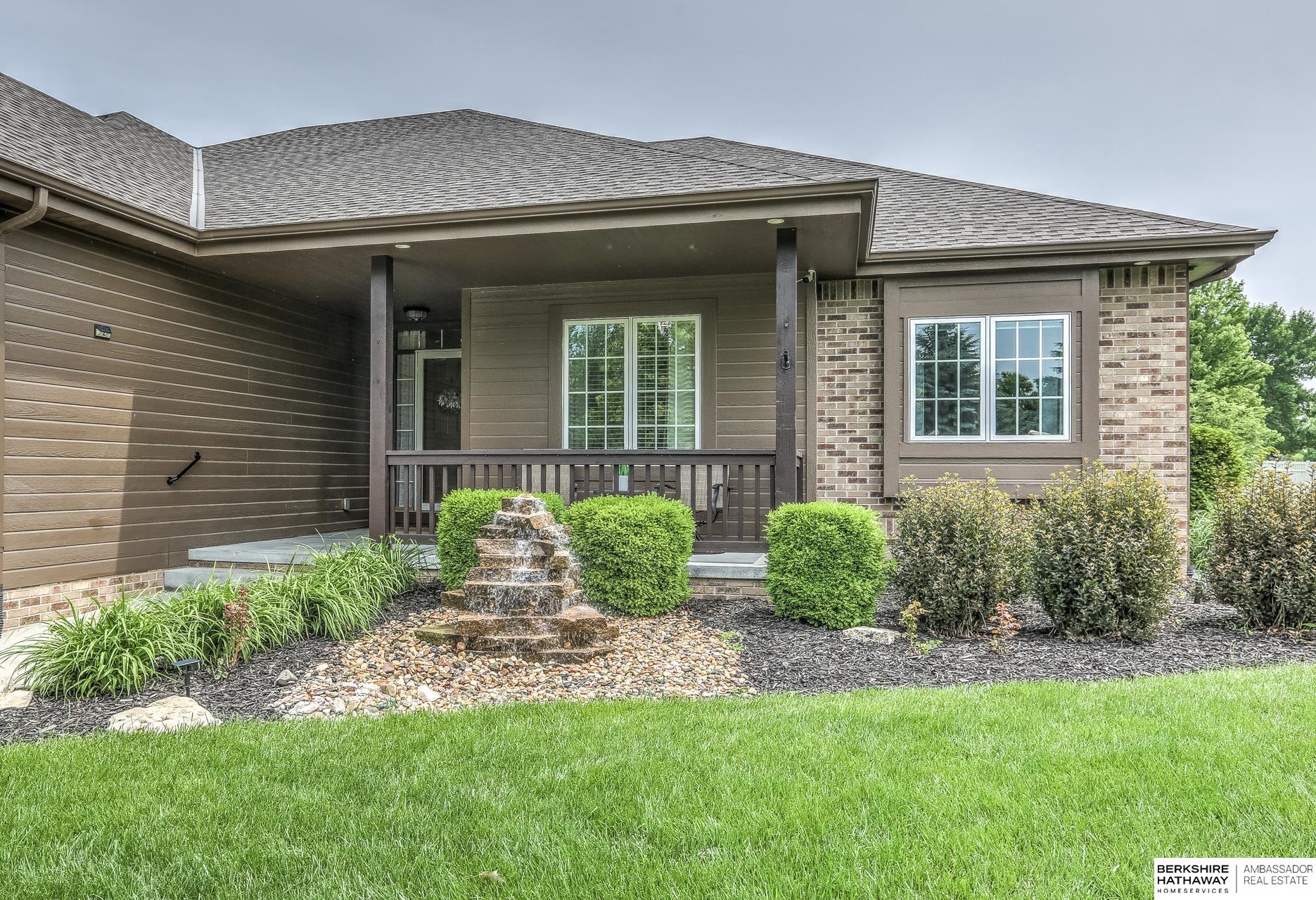 Gretna, Nebraska 68028, United States, 4 Bedrooms Bedrooms, ,4 BathroomsBathrooms,Residential,Active,145894