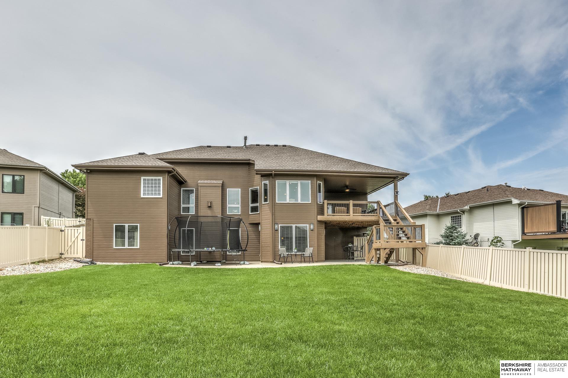 Gretna, Nebraska 68028, United States, 4 Bedrooms Bedrooms, ,4 BathroomsBathrooms,Residential,Active,145894