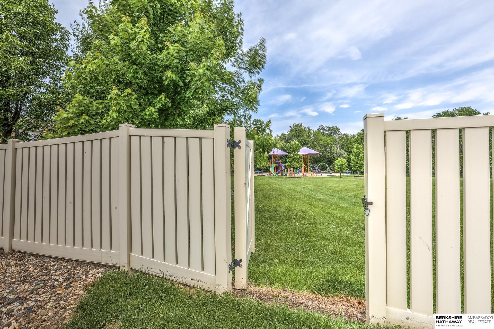 Gretna, Nebraska 68028, United States, 4 Bedrooms Bedrooms, ,4 BathroomsBathrooms,Residential,Active,145894