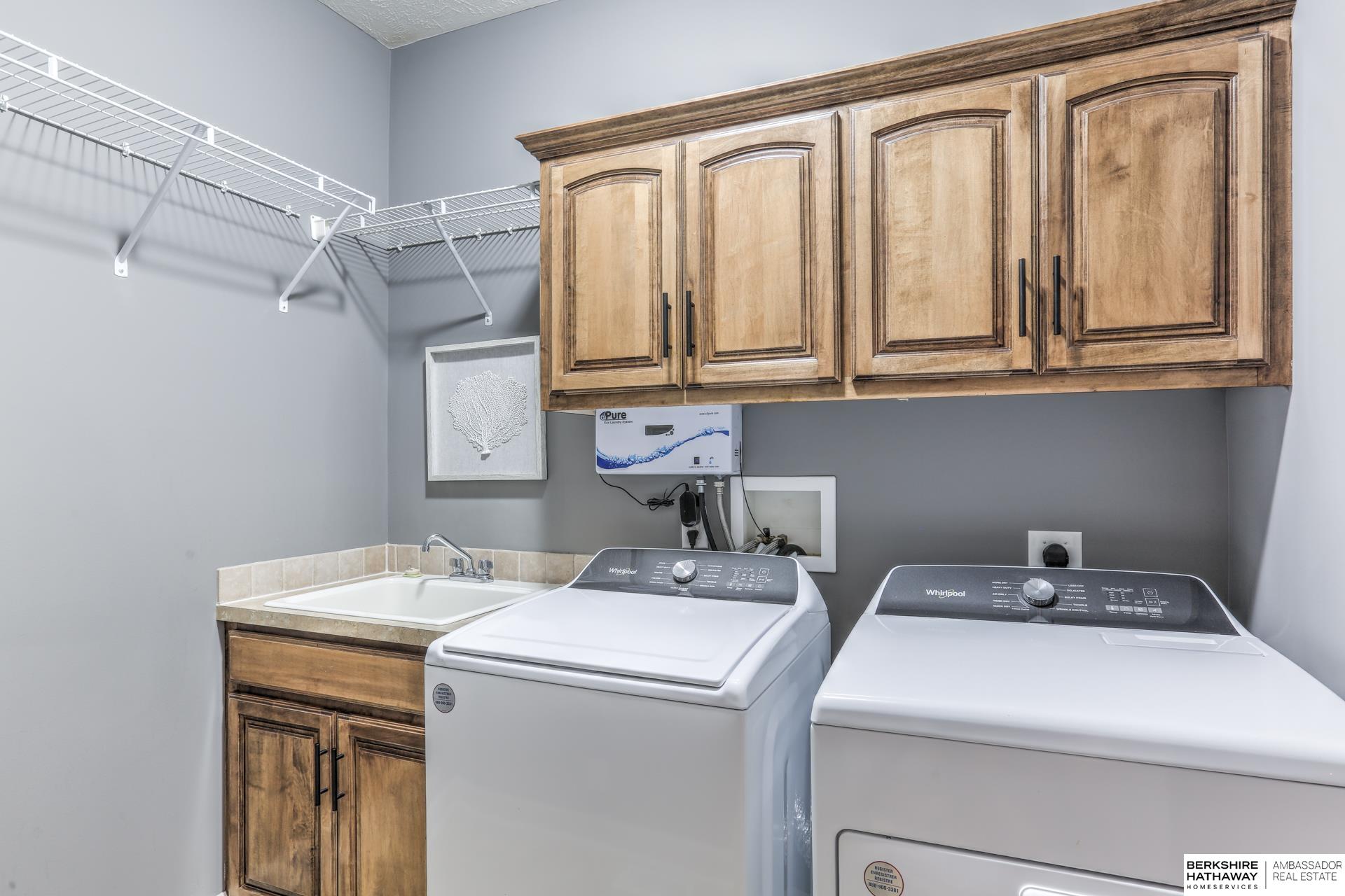 Gretna, Nebraska 68028, United States, 4 Bedrooms Bedrooms, ,4 BathroomsBathrooms,Residential,Active,145894