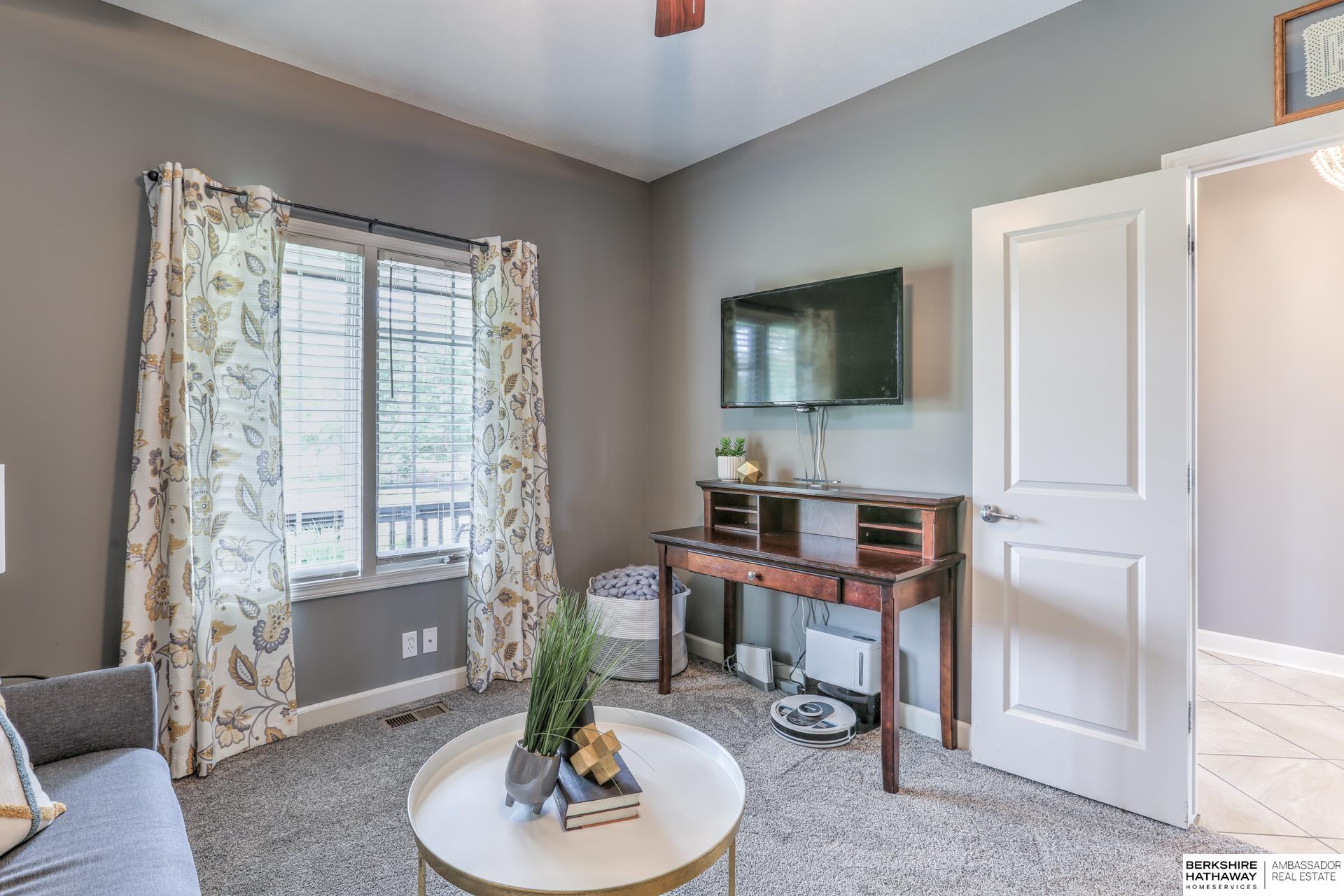 Gretna, Nebraska 68028, United States, 4 Bedrooms Bedrooms, ,4 BathroomsBathrooms,Residential,Active,145894