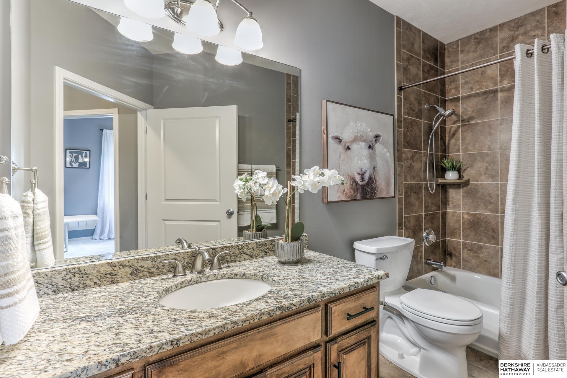 Gretna, Nebraska 68028, United States, 4 Bedrooms Bedrooms, ,4 BathroomsBathrooms,Residential,Active,145894