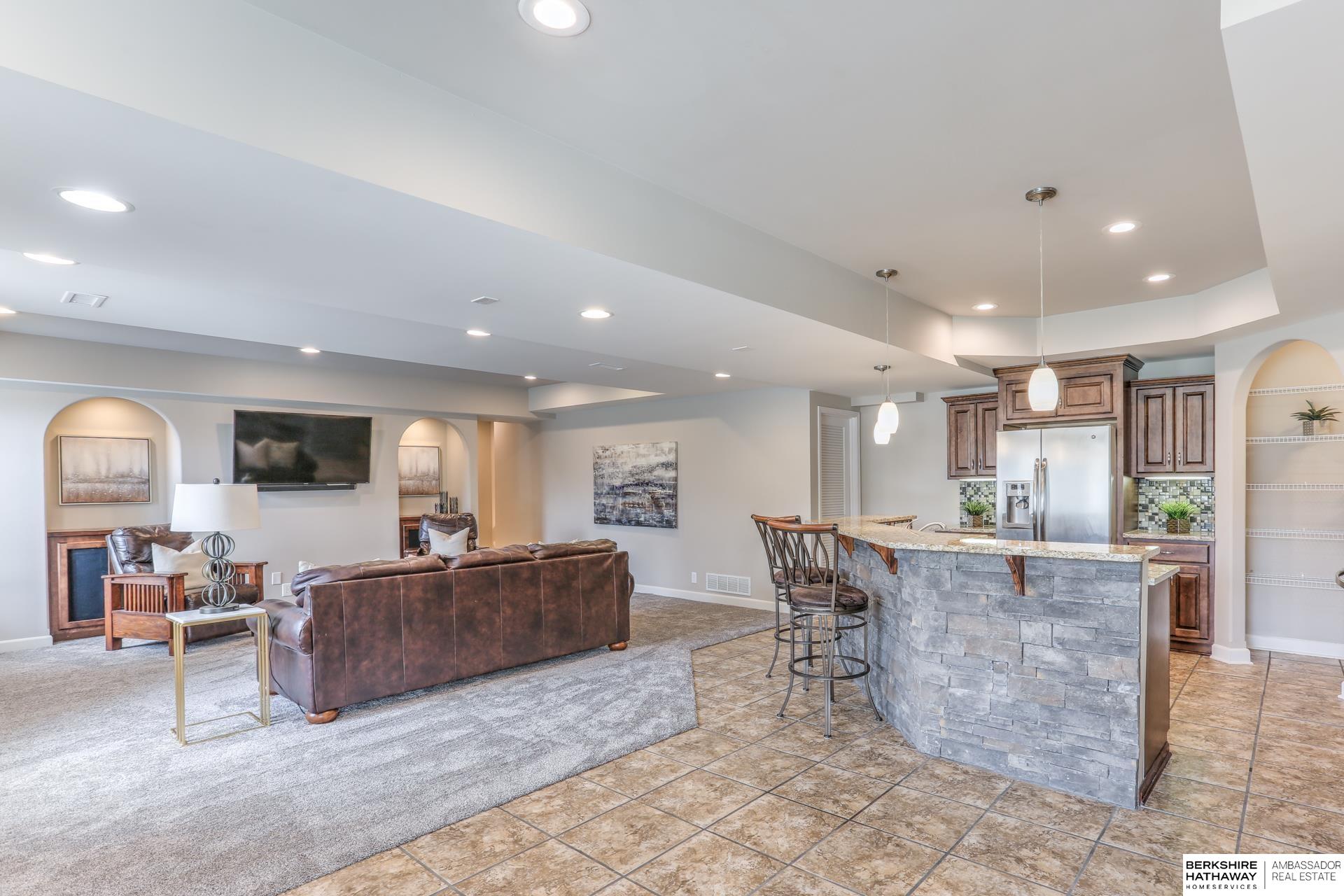 Gretna, Nebraska 68028, United States, 4 Bedrooms Bedrooms, ,4 BathroomsBathrooms,Residential,Active,145894