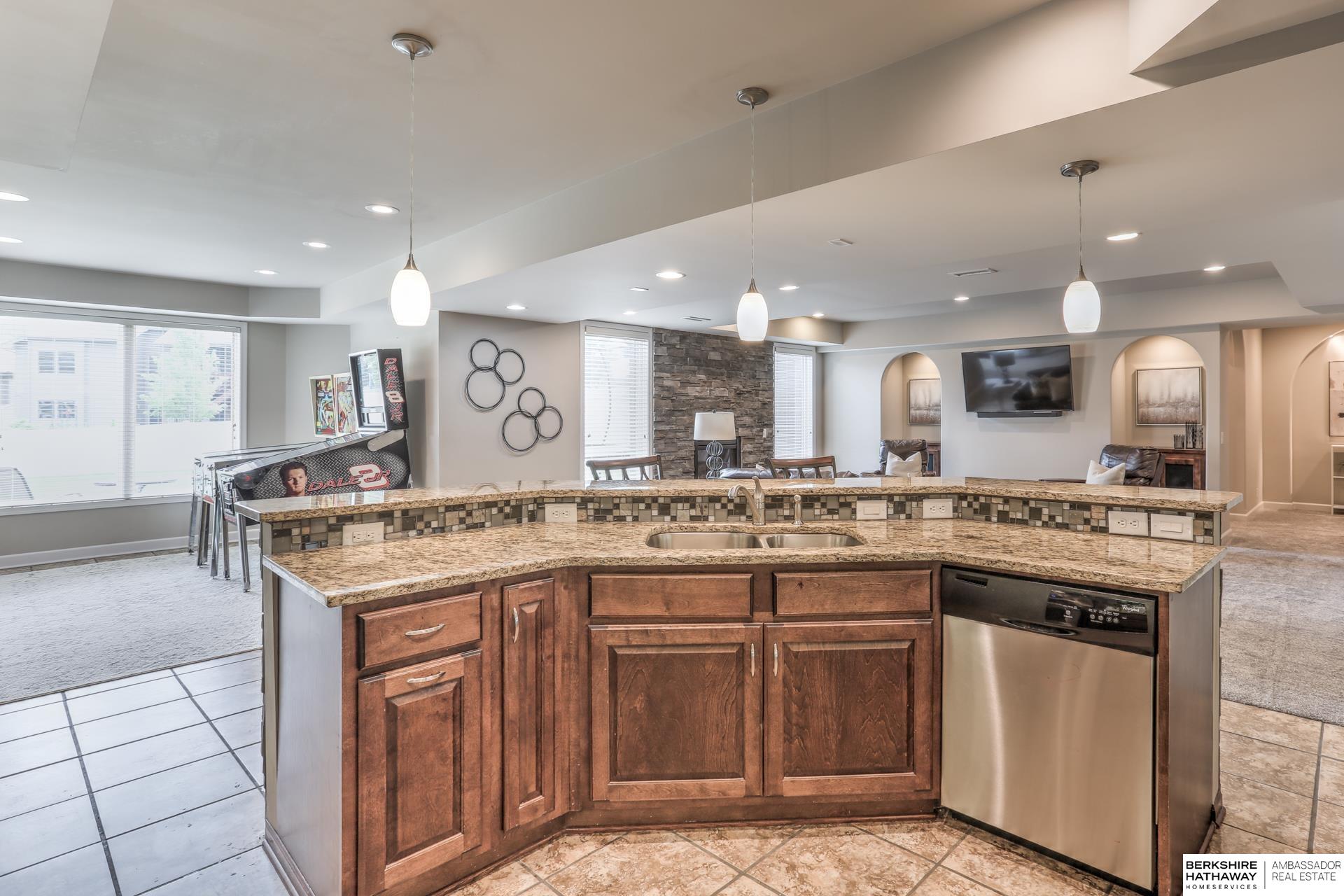 Gretna, Nebraska 68028, United States, 4 Bedrooms Bedrooms, ,4 BathroomsBathrooms,Residential,Active,145894