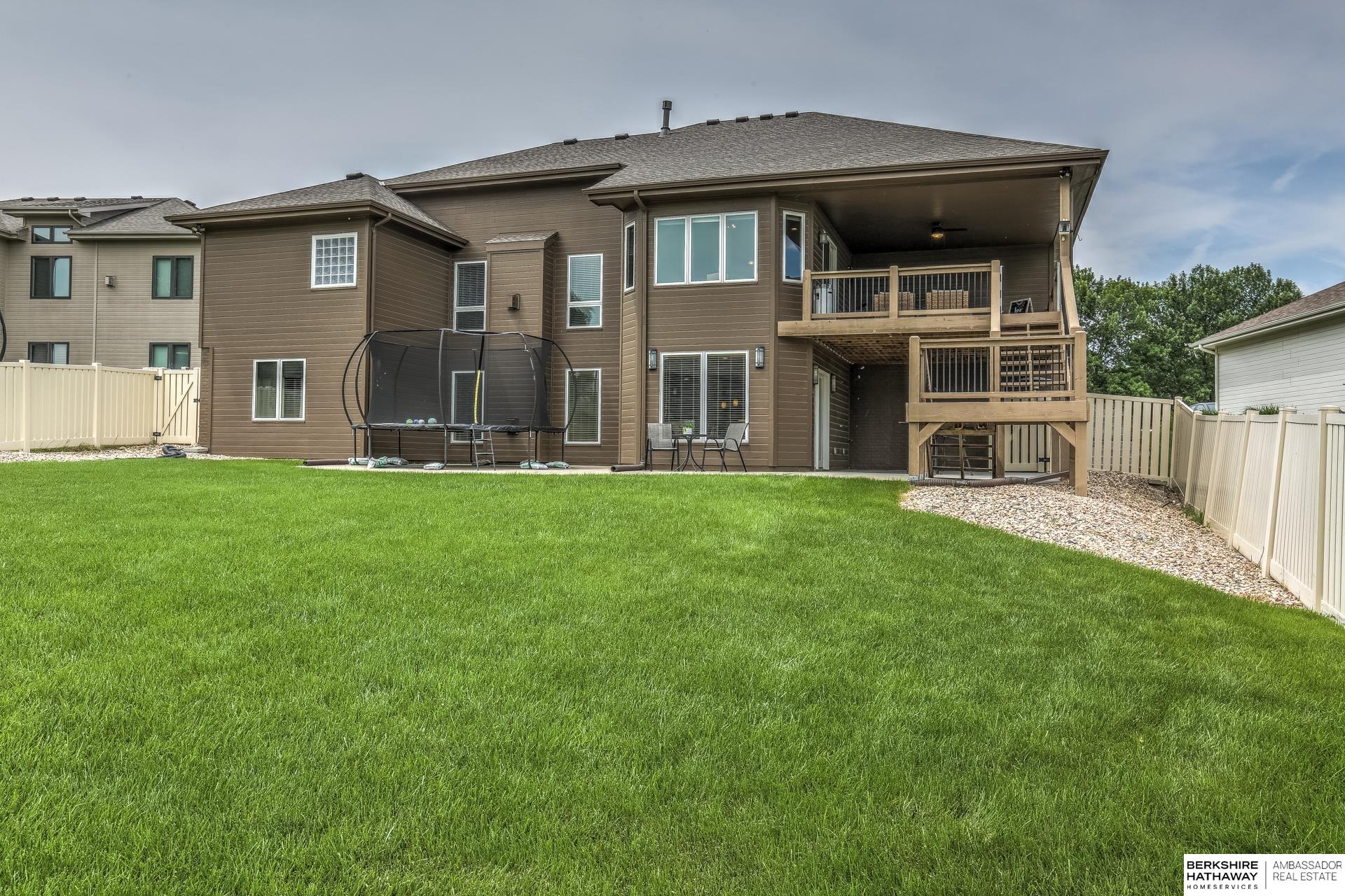 Gretna, Nebraska 68028, United States, 4 Bedrooms Bedrooms, ,4 BathroomsBathrooms,Residential,Active,145894