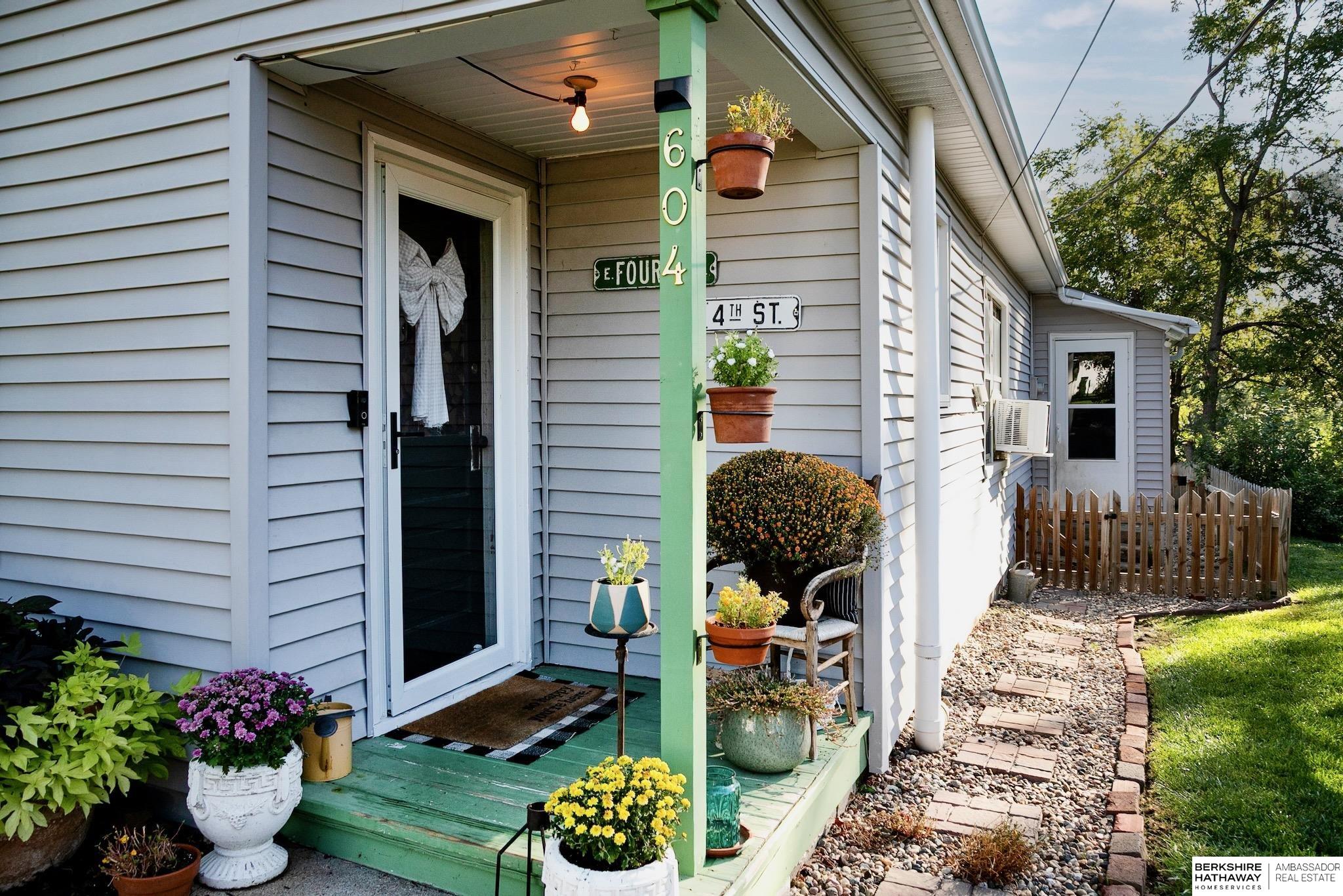 Yutan, Nebraska 68073, United States, 2 Bedrooms Bedrooms, ,1 BathroomBathrooms,Residential,Active,217946