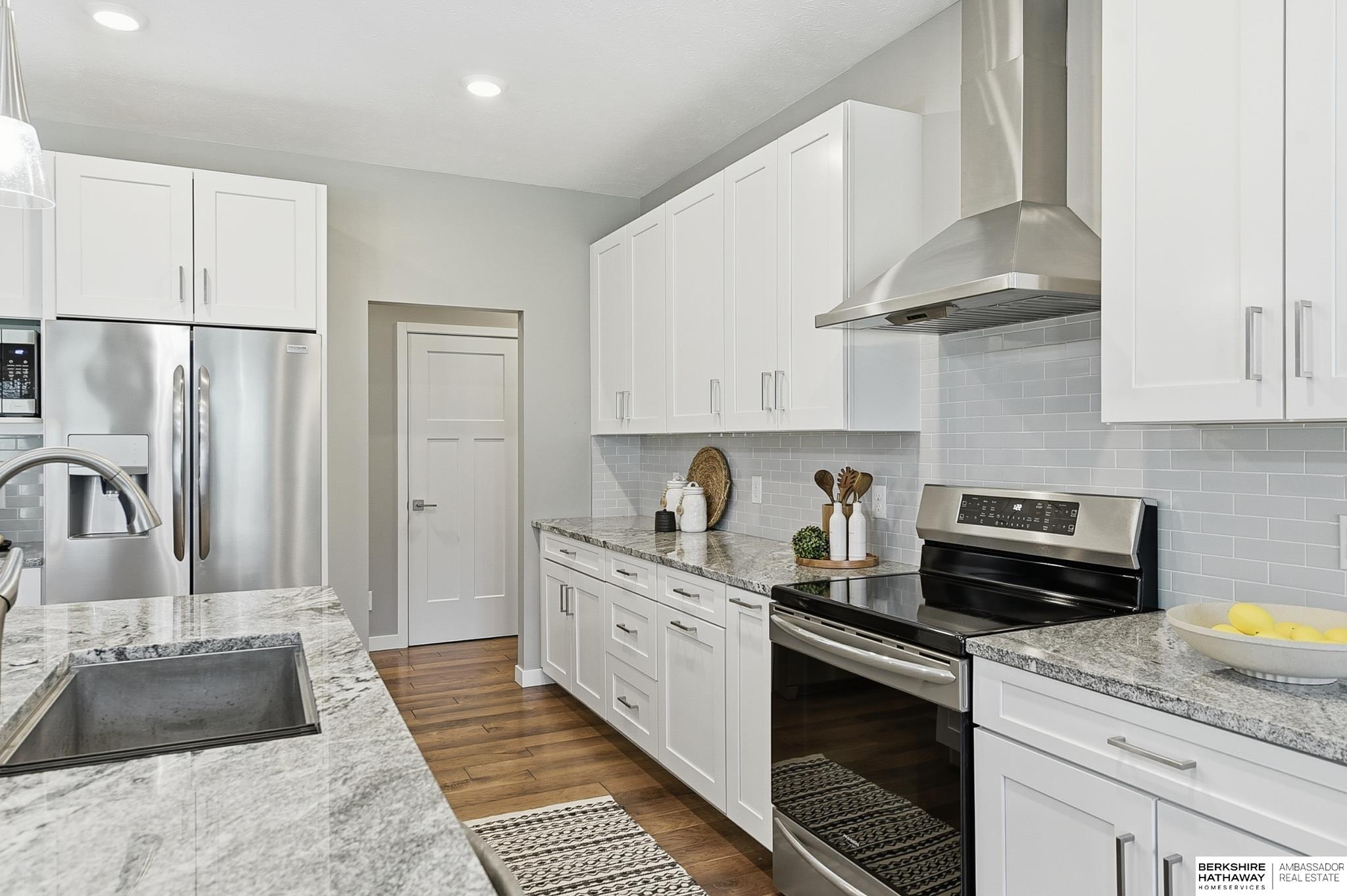 Papillion, Nebraska 68133, United States, 4 Bedrooms Bedrooms, ,3 BathroomsBathrooms,Residential,Active,232787