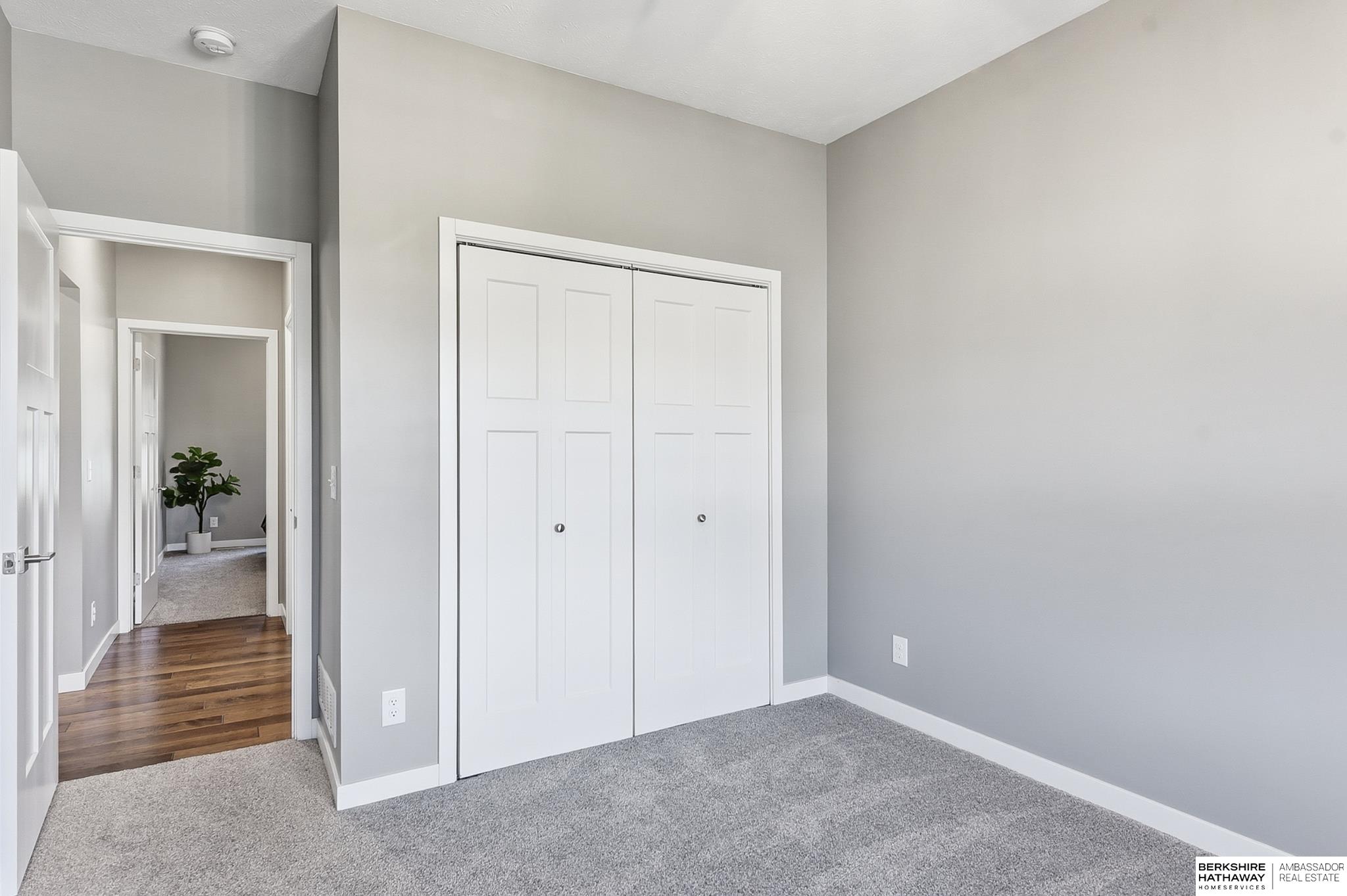 Papillion, Nebraska 68133, United States, 4 Bedrooms Bedrooms, ,3 BathroomsBathrooms,Residential,Active,232787