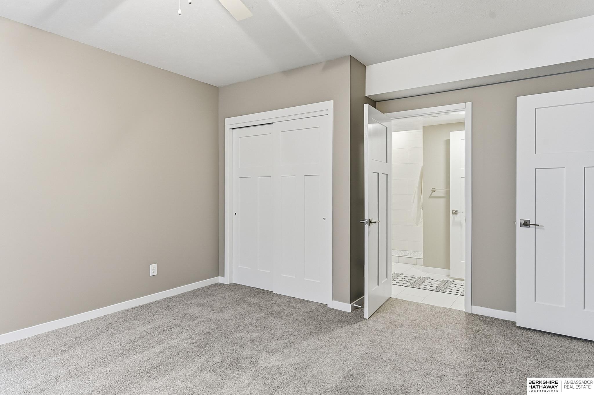 Papillion, Nebraska 68133, United States, 4 Bedrooms Bedrooms, ,3 BathroomsBathrooms,Residential,Active,232787