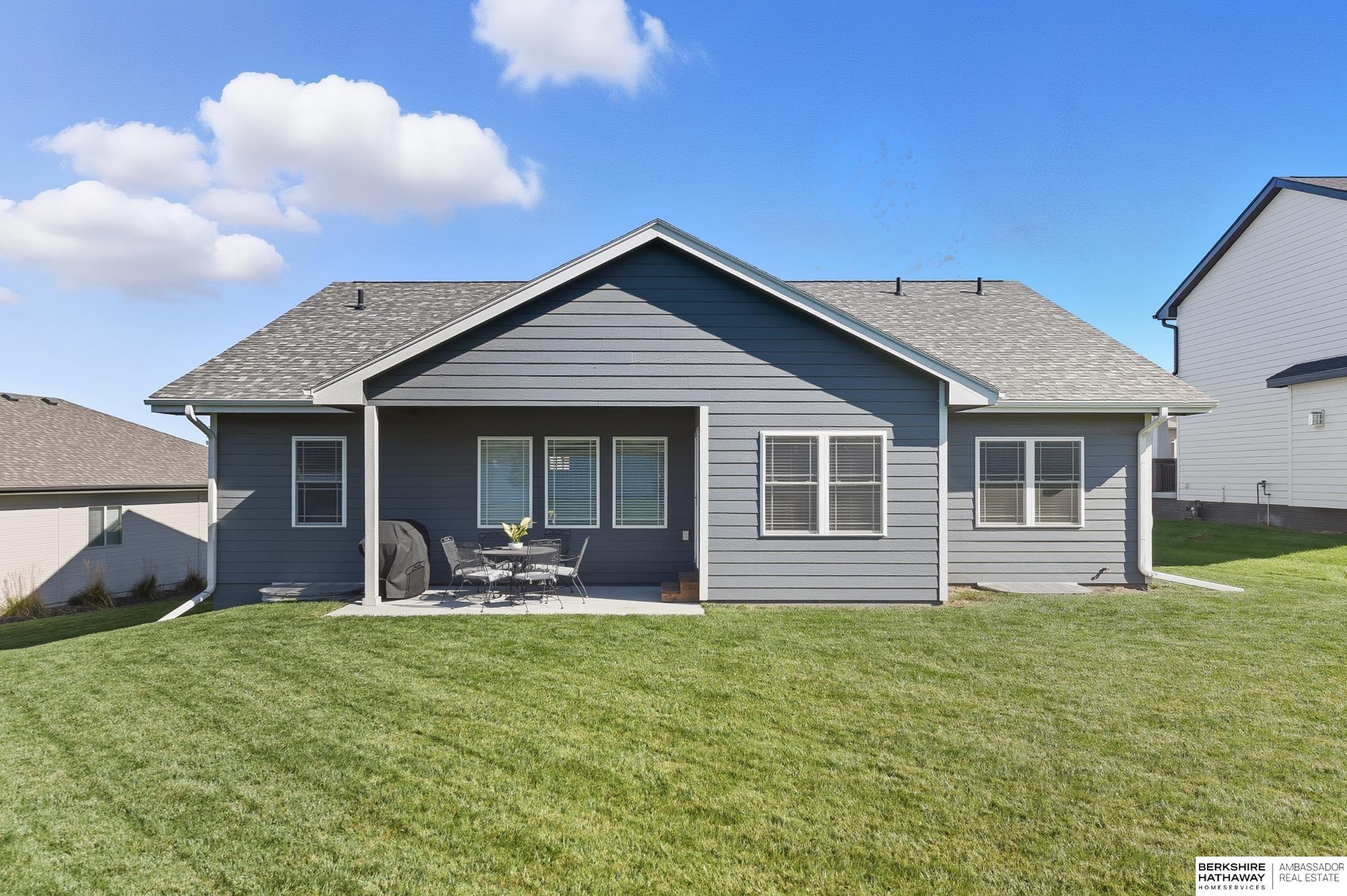 Papillion, Nebraska 68133, United States, 4 Bedrooms Bedrooms, ,3 BathroomsBathrooms,Residential,Active,232787