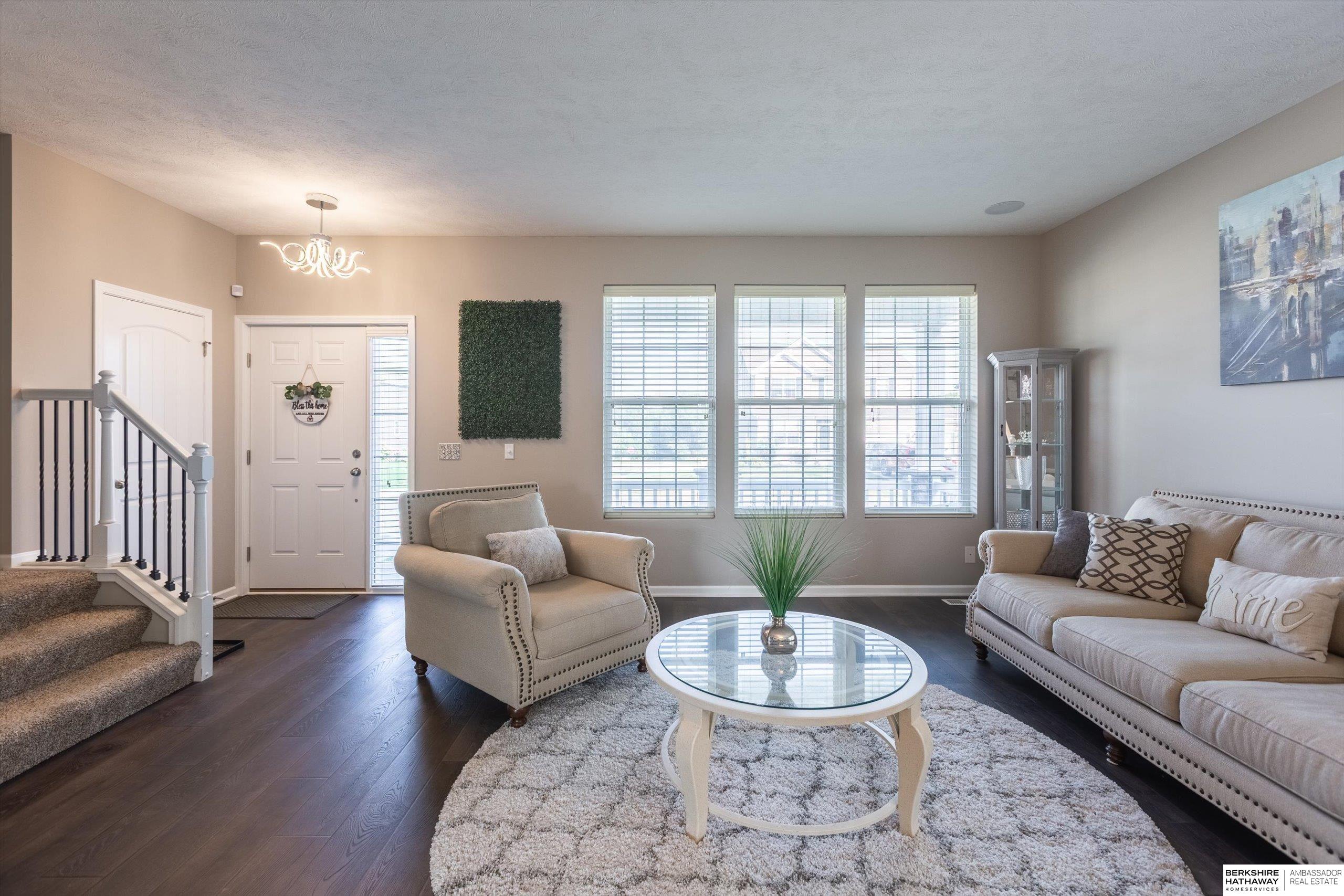 Gretna, Nebraska 68028, United States, 4 Bedrooms Bedrooms, ,2 BathroomsBathrooms,Residential,Active,222280