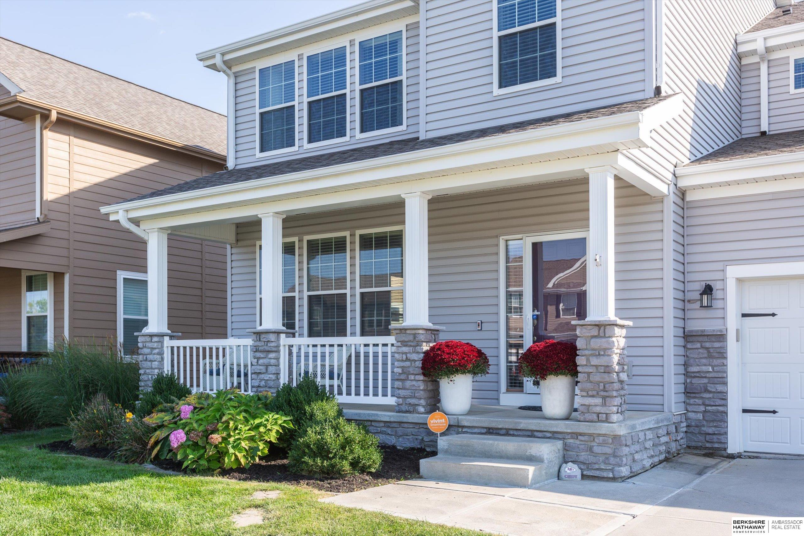 Gretna, Nebraska 68028, United States, 4 Bedrooms Bedrooms, ,2 BathroomsBathrooms,Residential,Active,222280