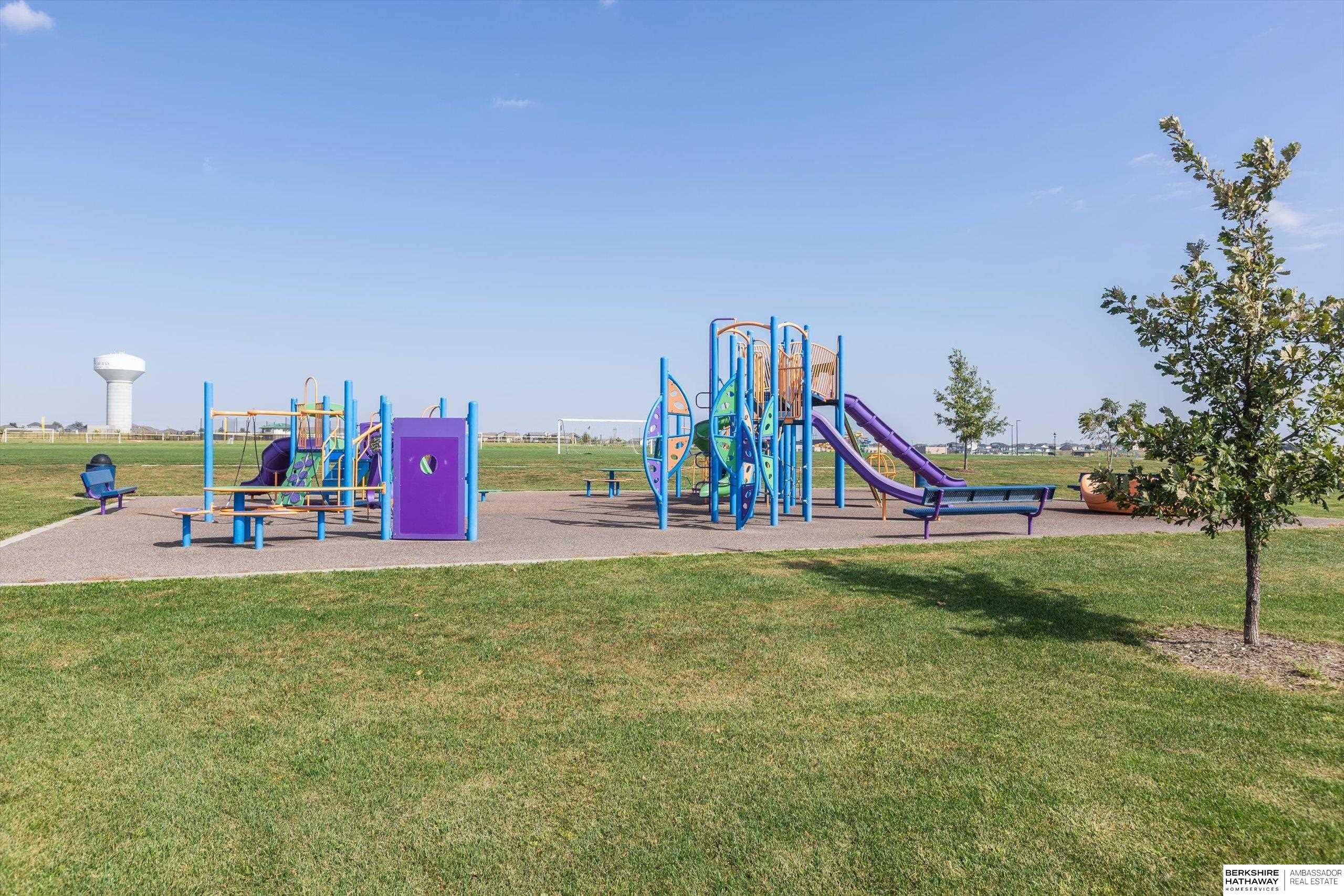 Gretna, Nebraska 68028, United States, 4 Bedrooms Bedrooms, ,2 BathroomsBathrooms,Residential,Active,222280