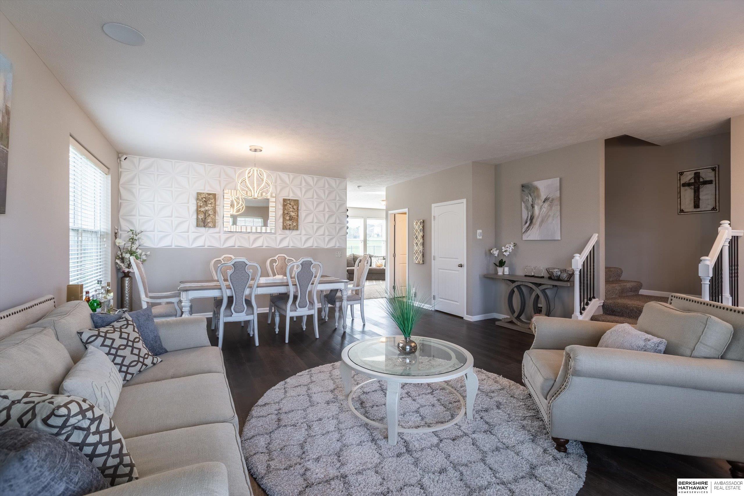 Gretna, Nebraska 68028, United States, 4 Bedrooms Bedrooms, ,2 BathroomsBathrooms,Residential,Active,222280