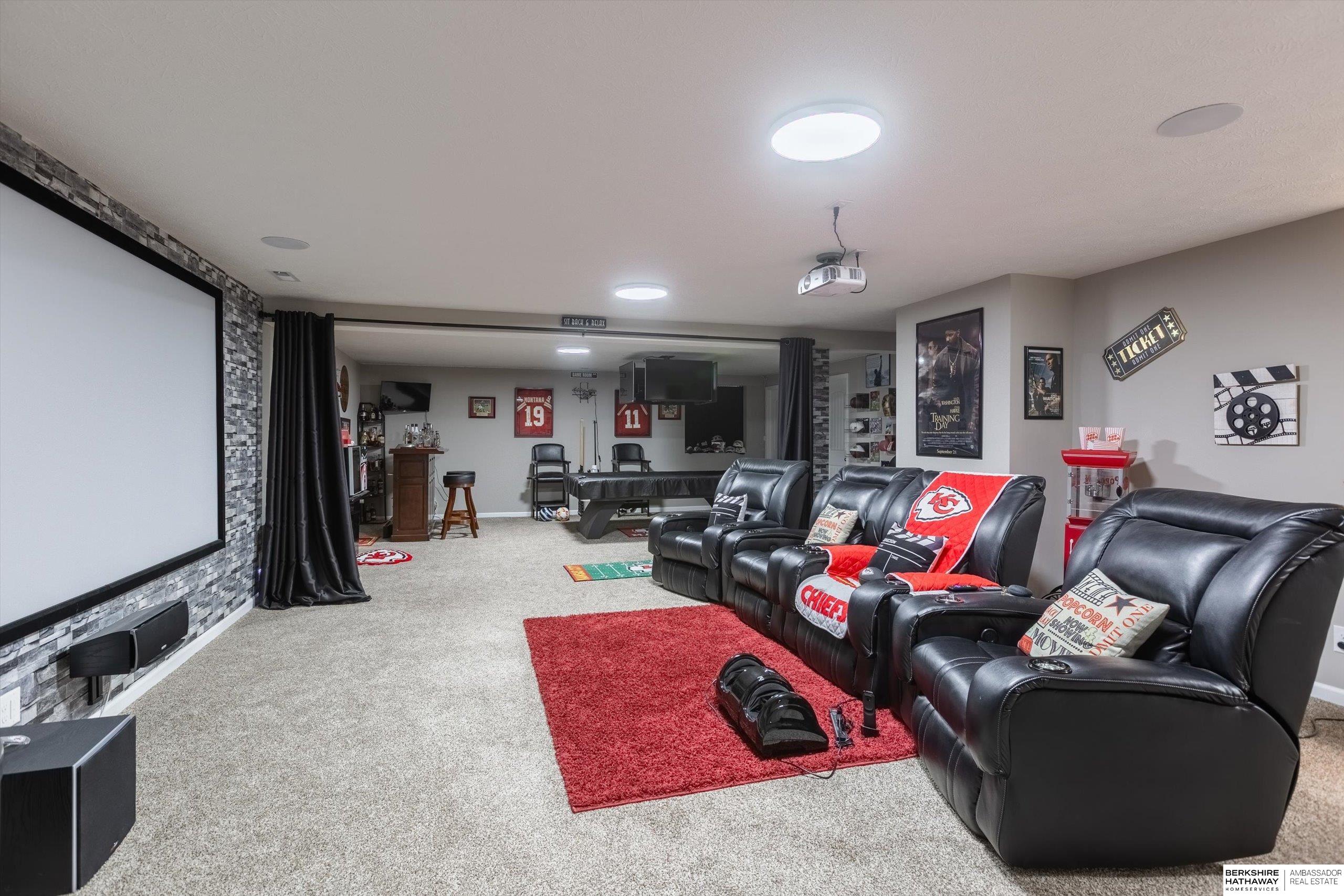 Gretna, Nebraska 68028, United States, 4 Bedrooms Bedrooms, ,2 BathroomsBathrooms,Residential,Active,222280