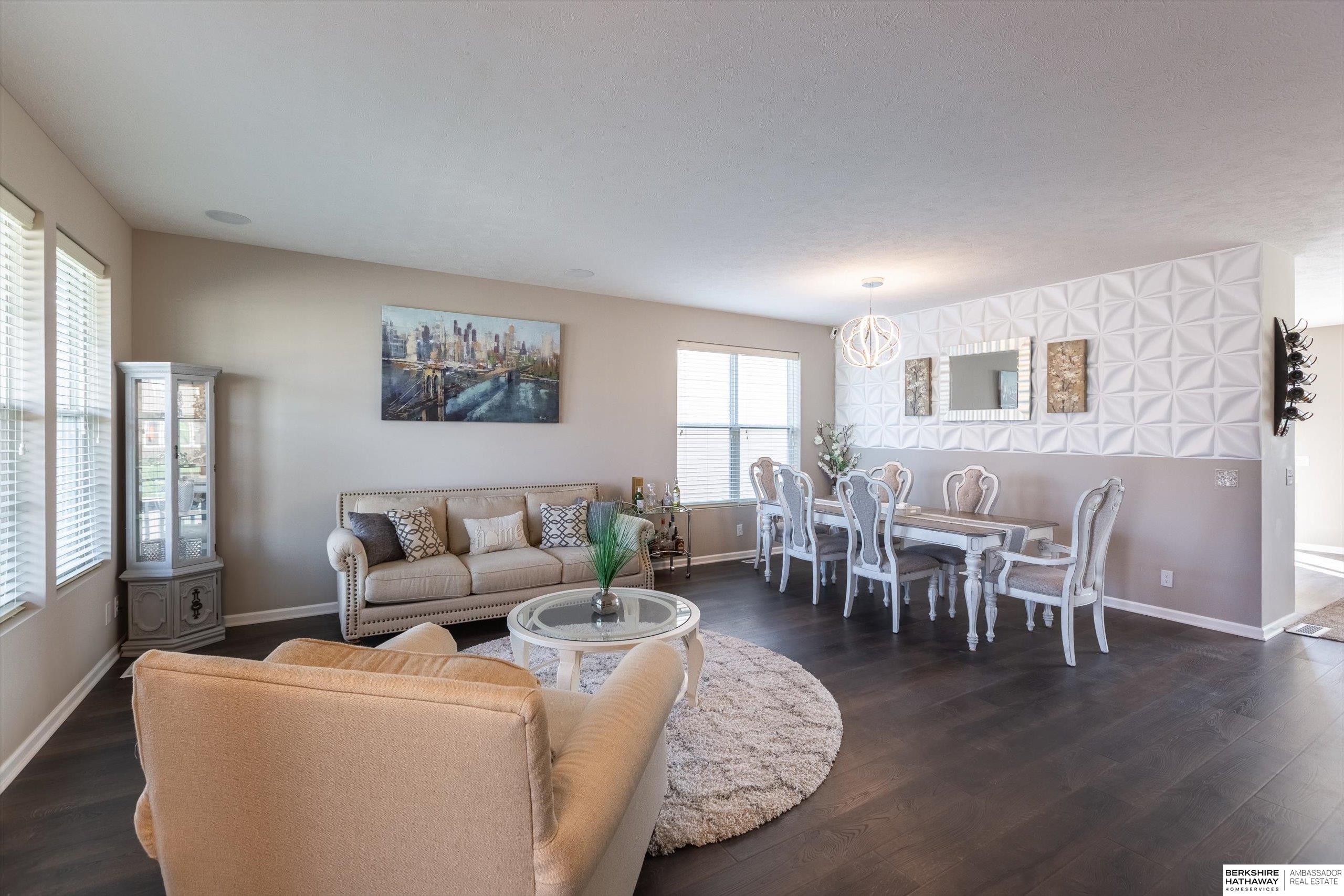 Gretna, Nebraska 68028, United States, 4 Bedrooms Bedrooms, ,2 BathroomsBathrooms,Residential,Active,222280