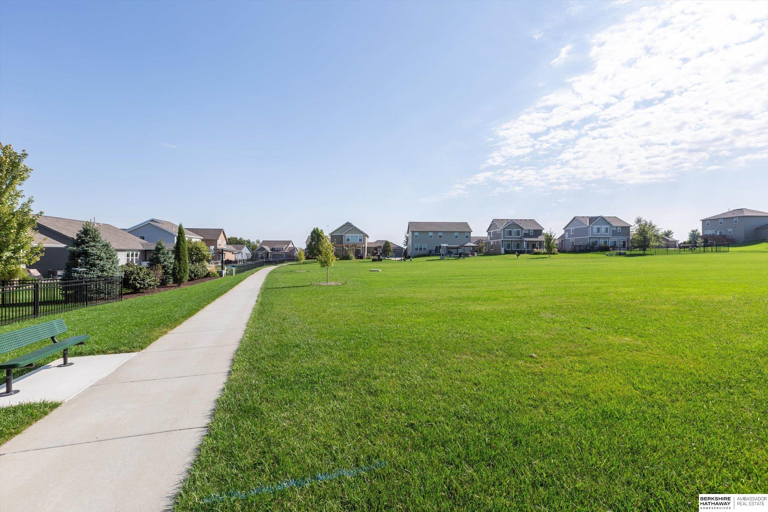 Gretna, Nebraska 68028, United States, 4 Bedrooms Bedrooms, ,2 BathroomsBathrooms,Residential,Active,222280