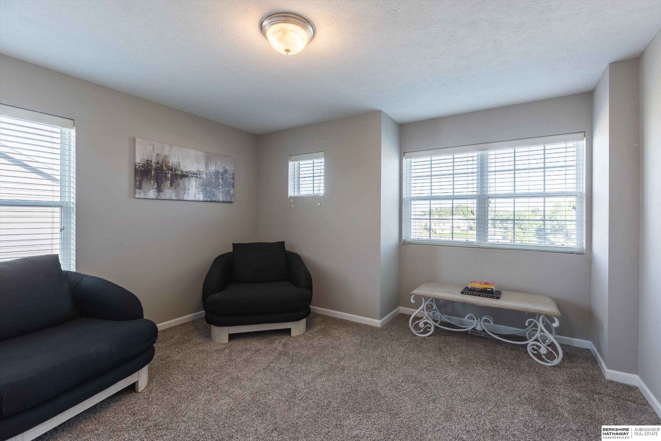 Gretna, Nebraska 68028, United States, 4 Bedrooms Bedrooms, ,2 BathroomsBathrooms,Residential,Active,222280