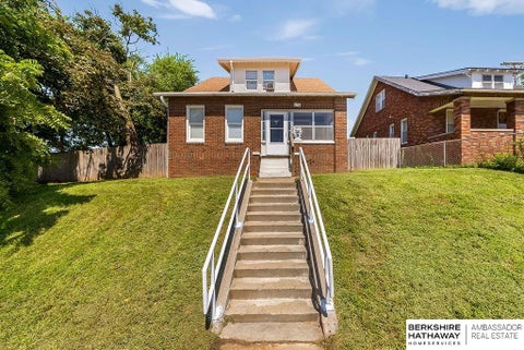 Photo of 2718 F Street, Omaha, NE 68107 (MLS # 22624717)