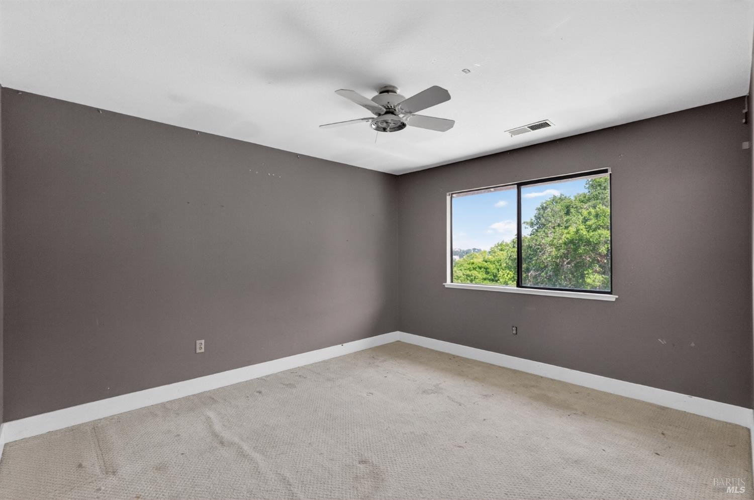 4 Harris Hill Drive