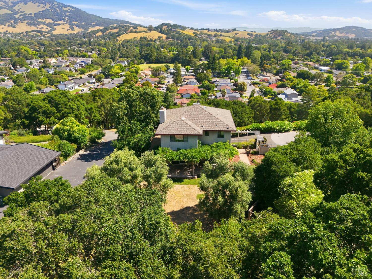 4 Harris Hill Drive
