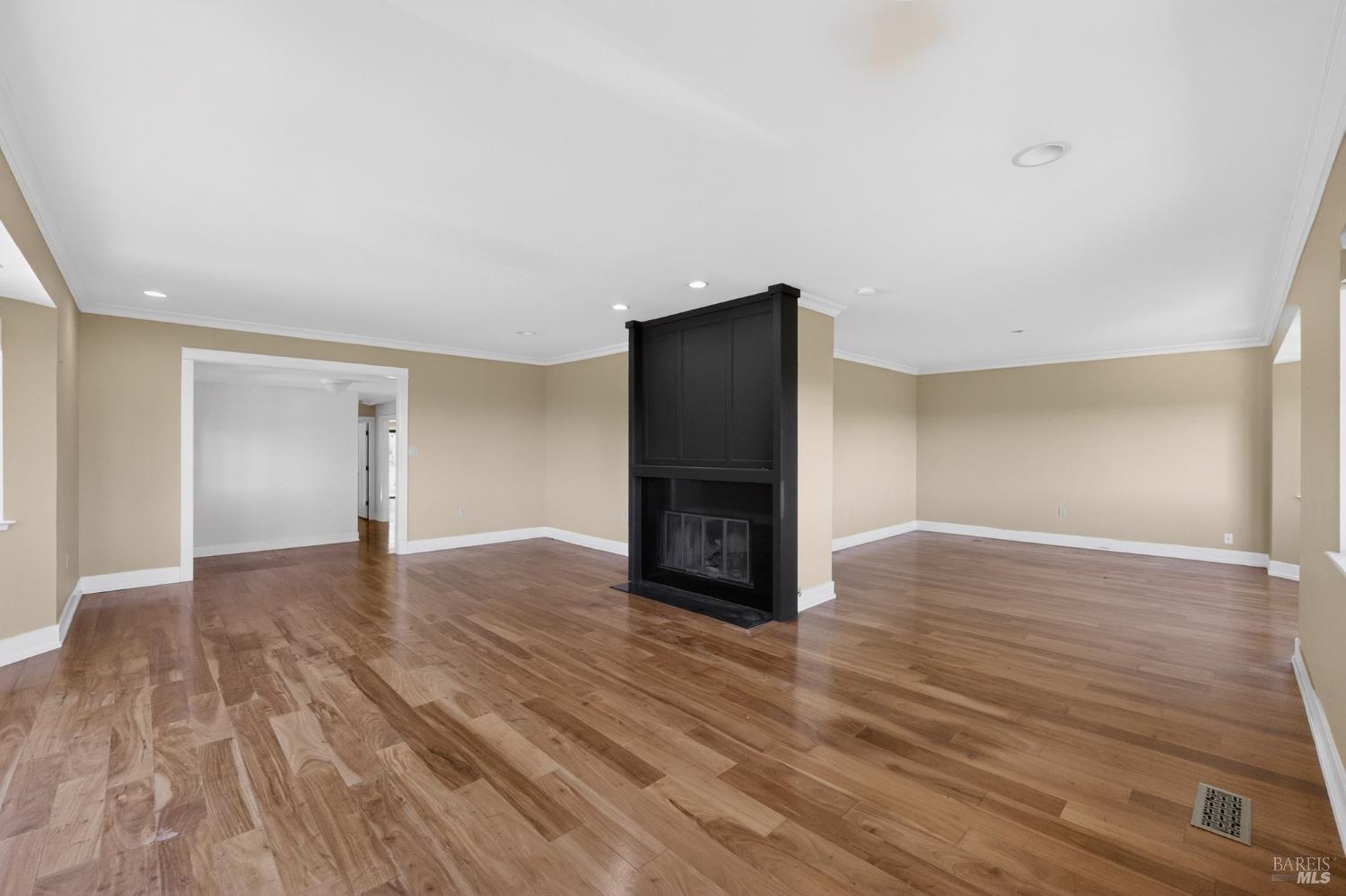 4 Harris Hill Drive