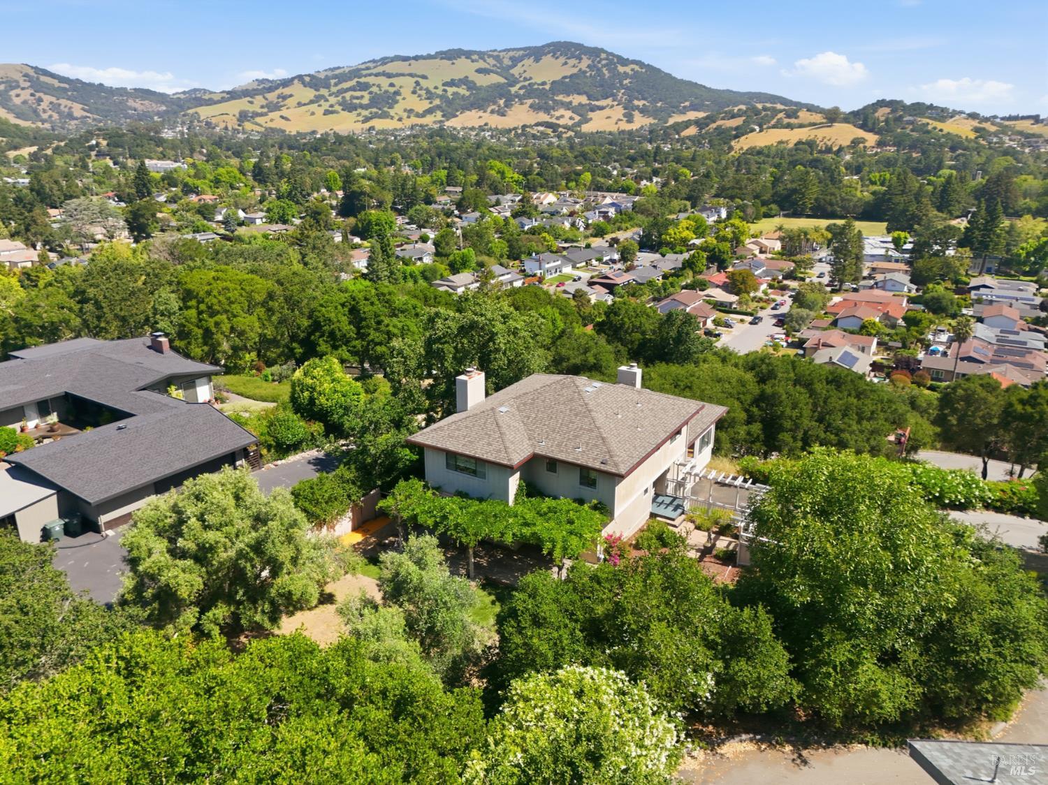 4 Harris Hill Drive