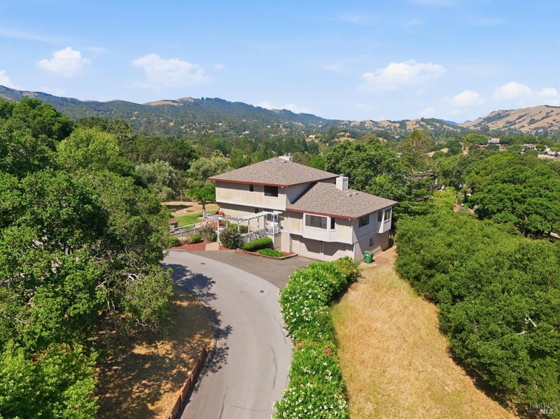 4 Harris Hill Drive