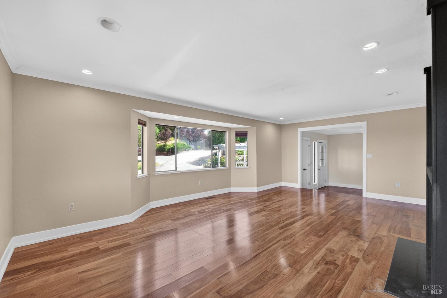 4 Harris Hill Drive