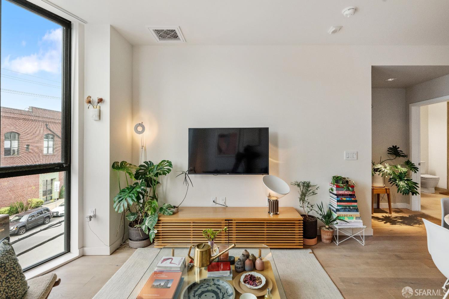 815 Tennessee Street 307