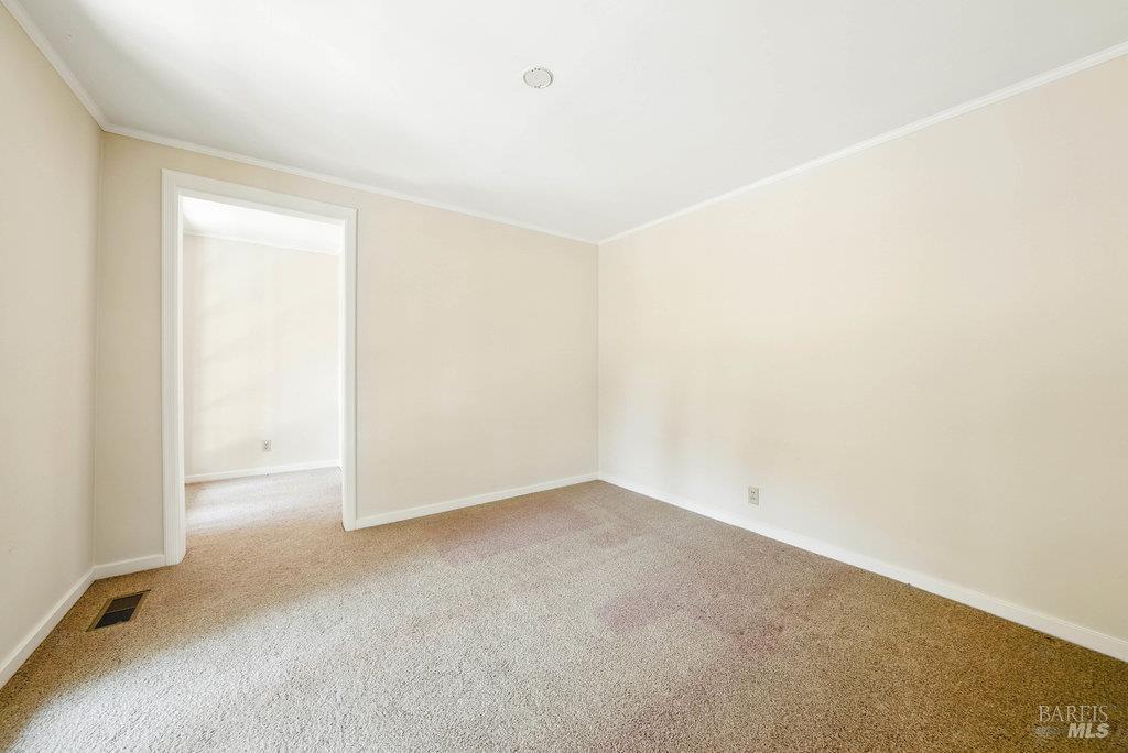 San Rafael, California 94901, United States, 3 Bedrooms Bedrooms, ,4 BathroomsBathrooms,Residential,Pending,203548