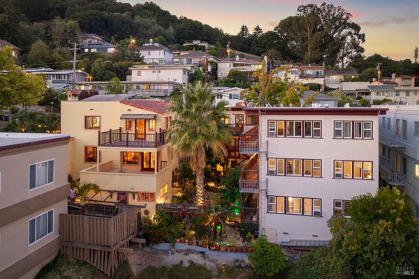 231 LAUREL PL, SAN RAFAEL, CA 94901 - Image 019299b7b79c92c7a96a7bf72a3ff173/1601614083
