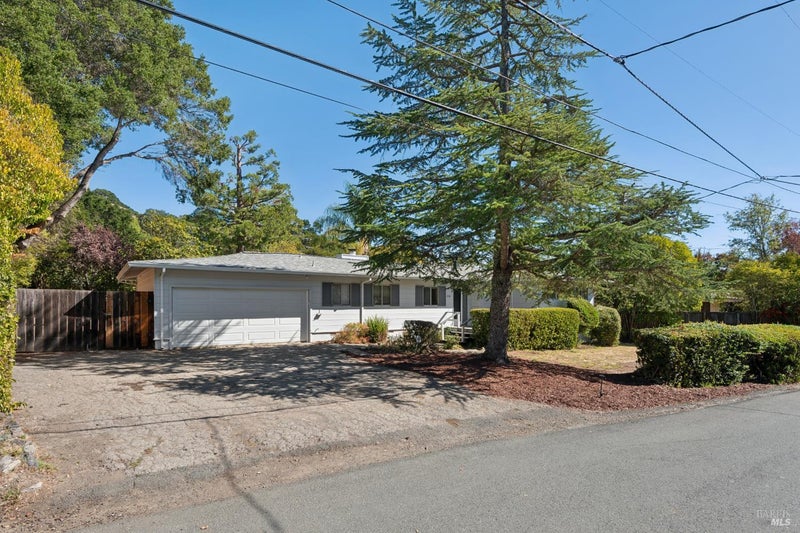 110 Van Tassel Court