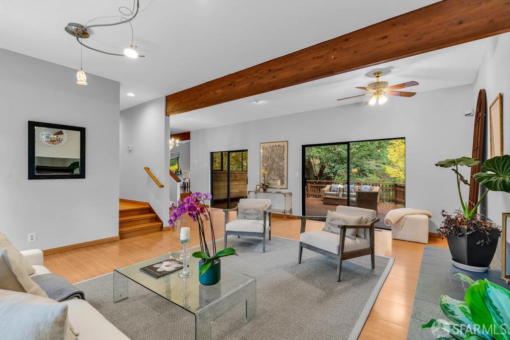 Oakland, California 94610, United States, 4 Bedrooms Bedrooms, ,3 BathroomsBathrooms,Residential,Active,247246