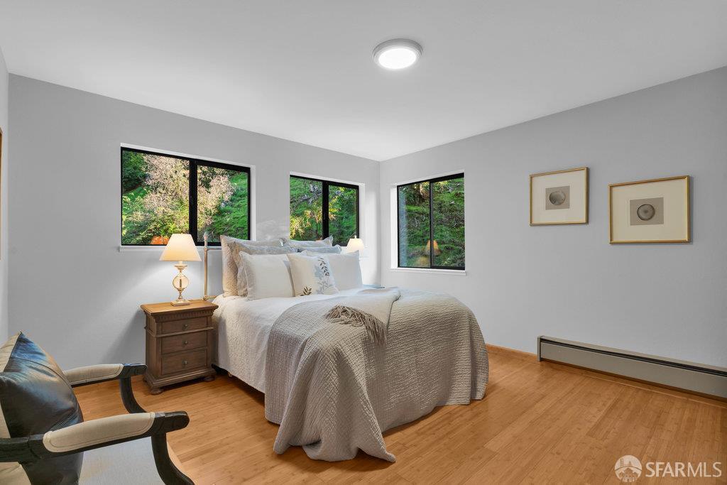 Oakland, California 94610, United States, 4 Bedrooms Bedrooms, ,3 BathroomsBathrooms,Residential,Active,247246