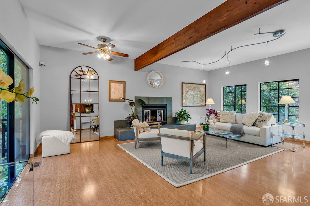 Oakland, California 94610, United States, 4 Bedrooms Bedrooms, ,3 BathroomsBathrooms,Residential,Active,247246