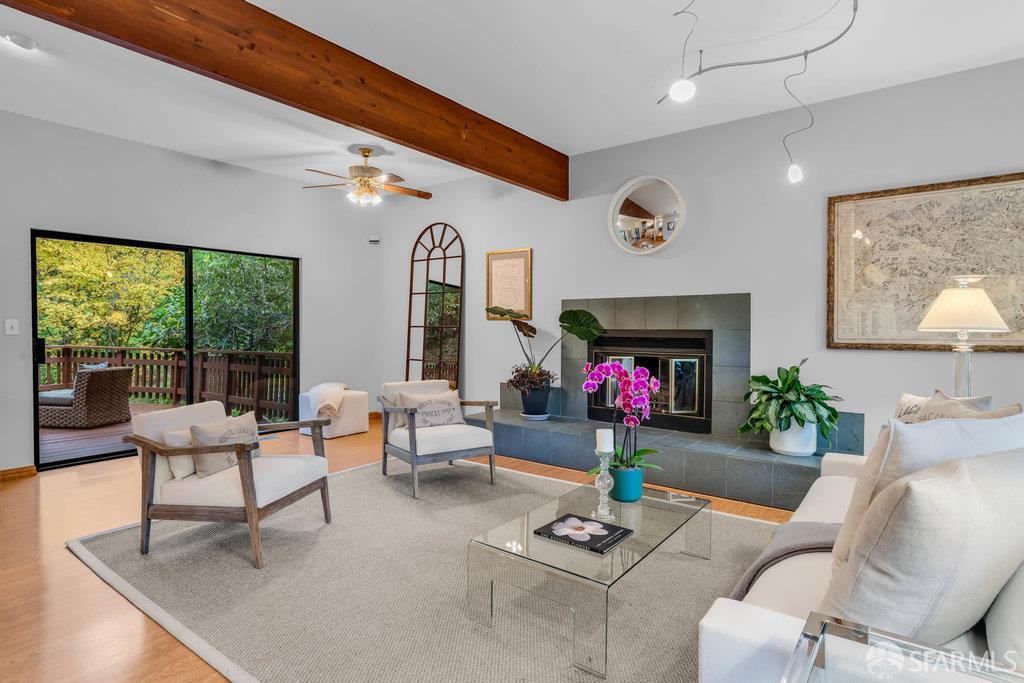 Oakland, California 94610, United States, 4 Bedrooms Bedrooms, ,3 BathroomsBathrooms,Residential,Active,247246