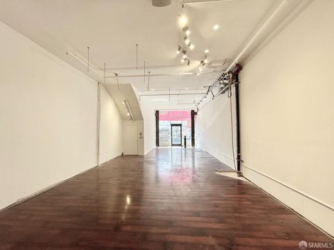 Featured picture for the property 423757507
