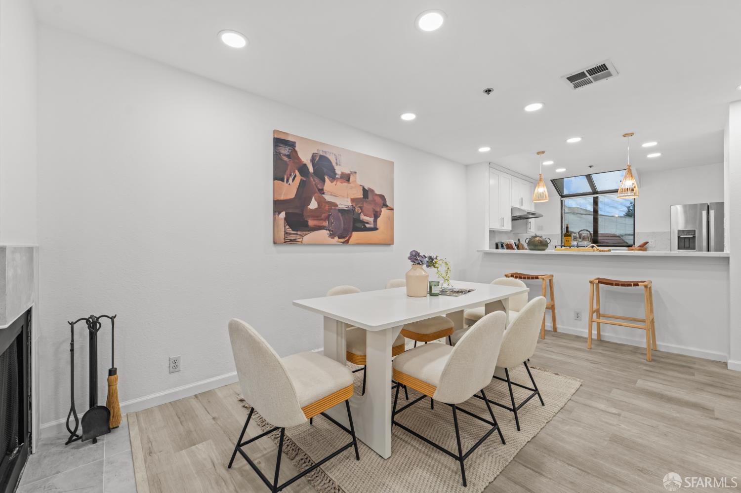 117 California Avenue D203