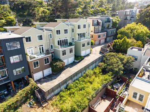 Property photo of 678 Clipper Street 1, San Francisco, CA 94114