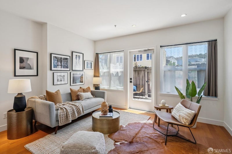 4343 3rd Street 202