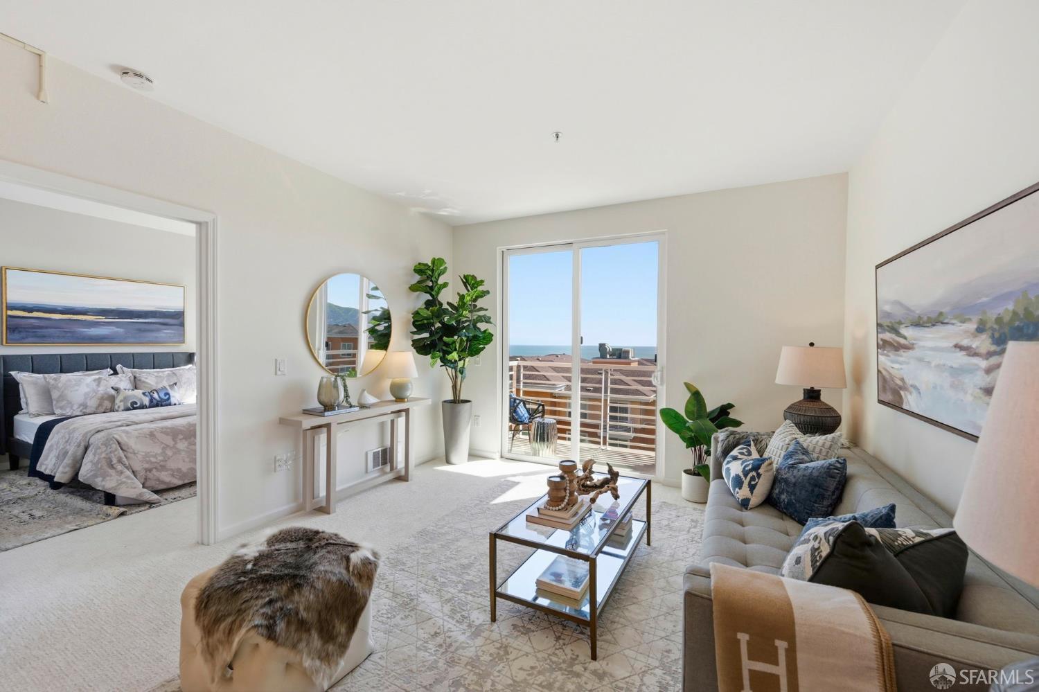 501 Crescent Way 5210