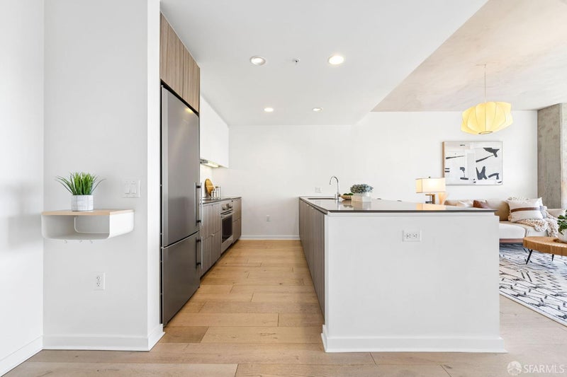 45 Bartlett Street 312