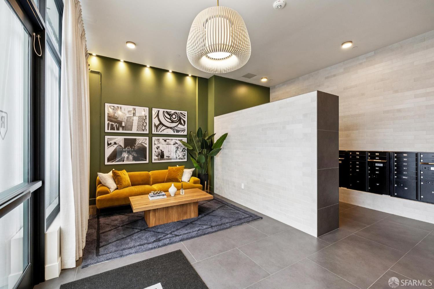 988 Harrison Street SD7