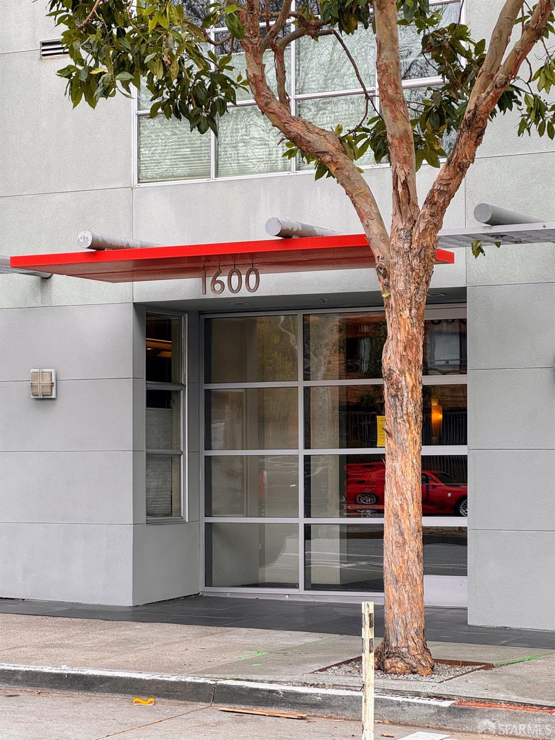1600 Webster Street C2