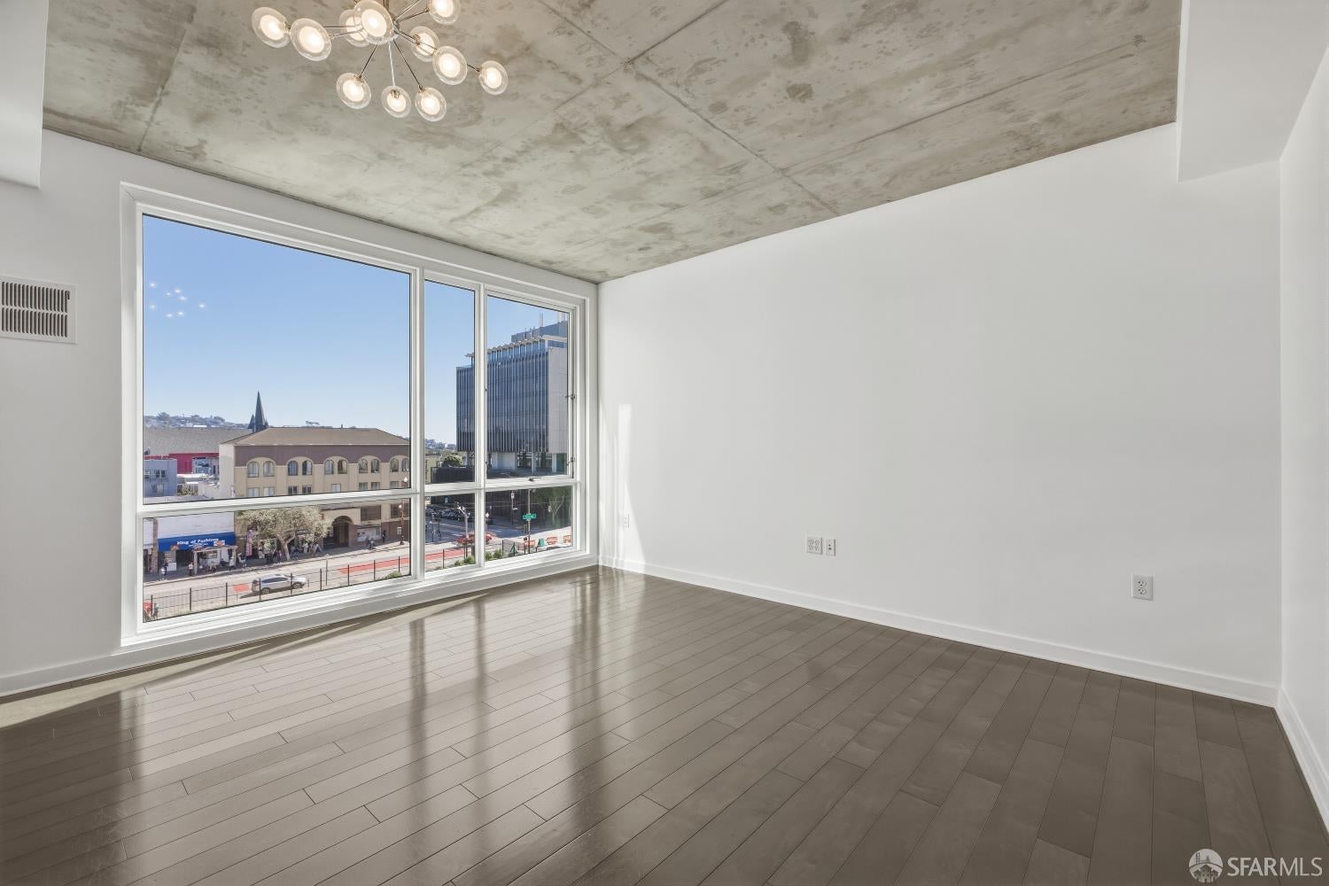 45 Bartlett Street 516, San Francisco CA 94110